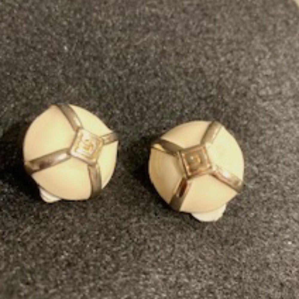 Vintage Givenchy clip earrings